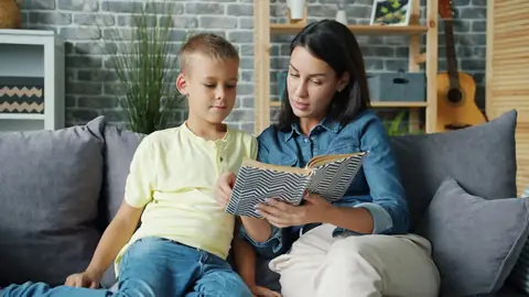 Children's Life Insurance: Pros and Cons